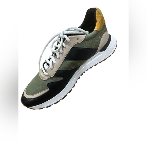 Michael Kors MILES COLOR-BLOCK SIGNATURE LOGO AND MESH TRAINER - Picture 10 of 10